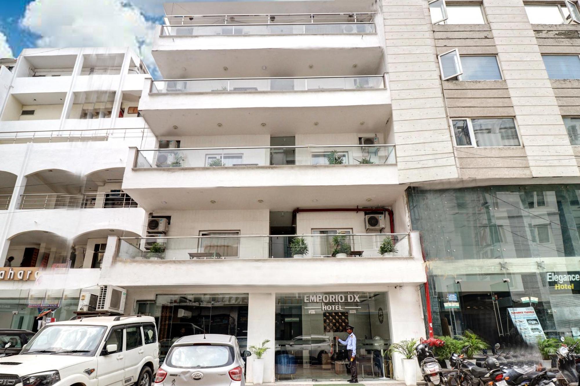 hotel emporio deluxe Nueva Delhi Exterior foto